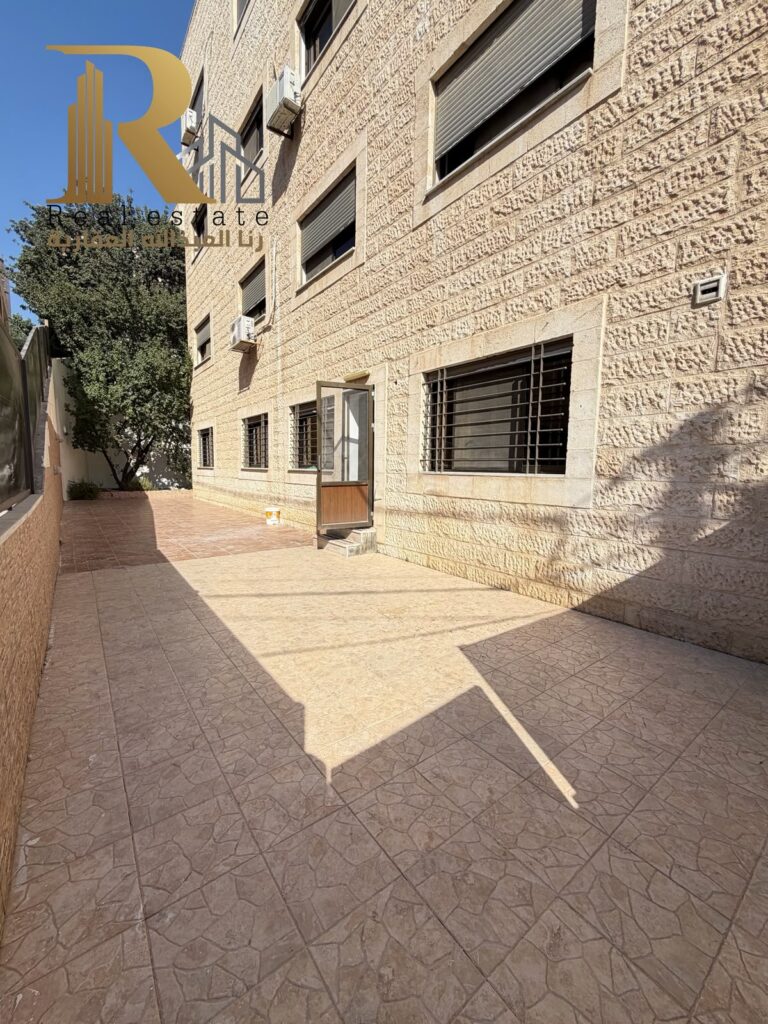 Elevated Ground-Floor Apartment for Sale in Tla Al-Ali – 145 m² + 150 m² Outdoor Area